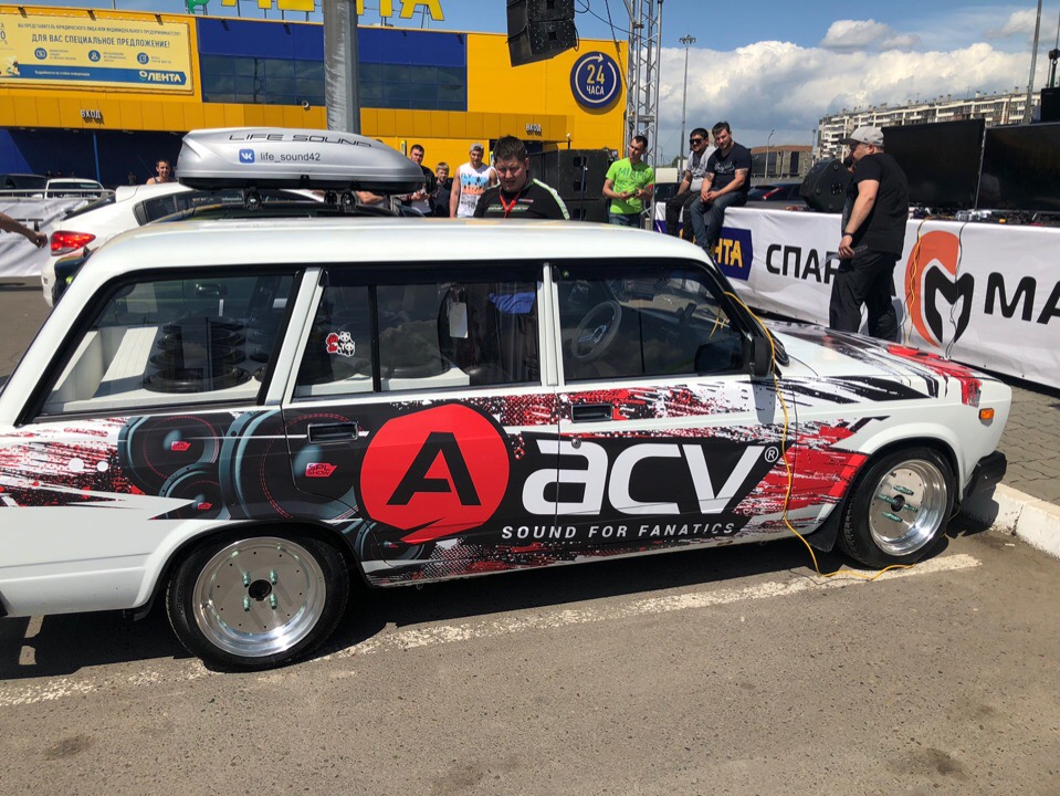 Максим Любовицкий